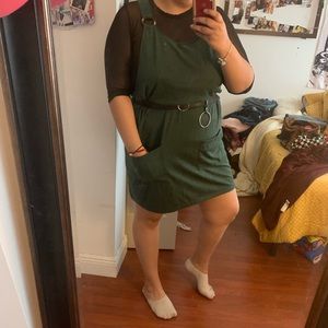 Suspenders style shift dress ❤️